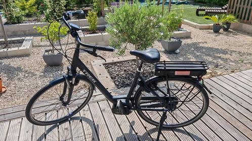 Electrische fiets TREK, Fietsen en Brommers, Elektrische fietsen, Zo goed als nieuw, Overige merken, 30 tot 50 km per accu, Ophalen