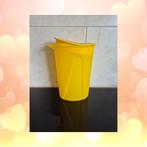 Trendy tupperware schenk kan 1 liter, Ophalen of Verzenden, Zo goed als nieuw, Geel, Beker of Kan