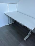 Elektrisch verstelbare bureau / Wit, Ophalen, Elektrisch, Zo goed als nieuw