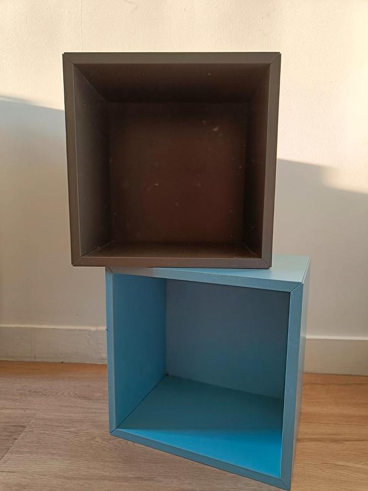 Ikea Eket kastjes met ophangmateriaal, Huis en Inrichting, Kasten | Stellingkasten, Zo goed als nieuw, Ophalen