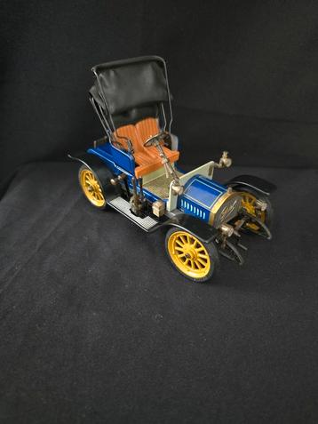 Schuco, blikken auto, model 1228, Opel,  Doktorwagen jr 1909 beschikbaar voor biedingen
