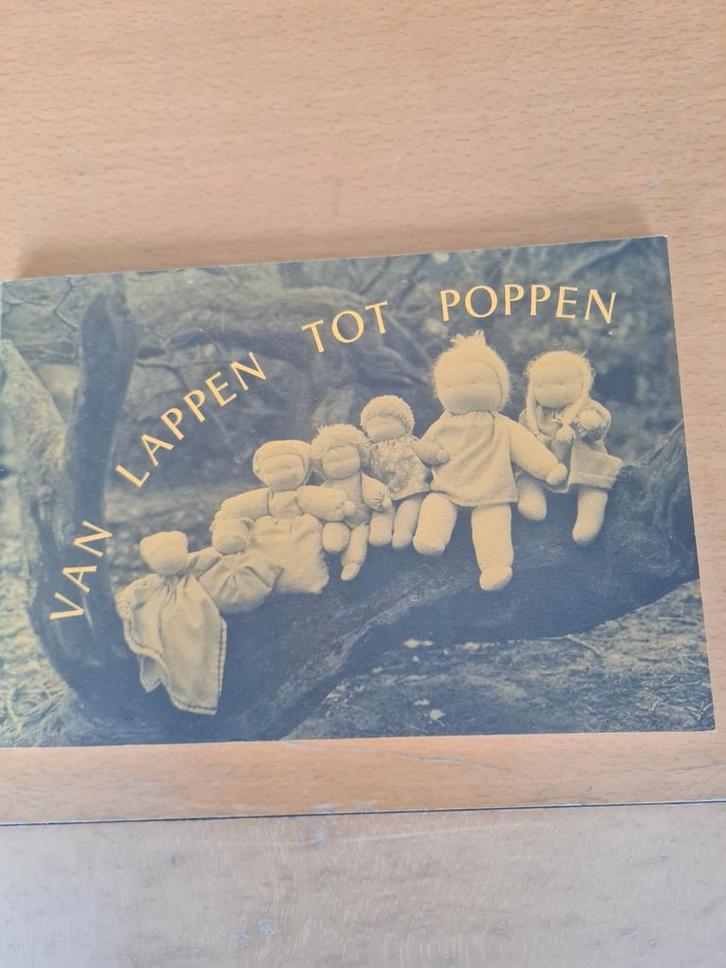 Doe-boek: Mooie Poppen Maken, Boeken, Hobby en Vrije tijd, Gelezen, Poppen maken, Geschikt voor kinderen, Ophalen of Verzenden