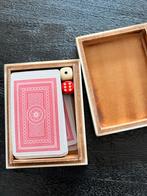 Stok kaarten in houten doos, Vijf spelers of meer, Ophalen of Verzenden, Zo goed als nieuw
