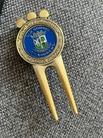 New nieuwe Golfpitchfork Golf Association divot with marker, Ophalen of Verzenden, Nieuw, Overige typen, Overige merken