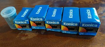 Konica films kleinbeeld 6x beschikbaar voor biedingen