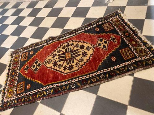 Prachtig handgeknoopt perzisch vintage tapijtje, Antiek en Kunst, Antiek | Kleden en Textiel, Ophalen of Verzenden