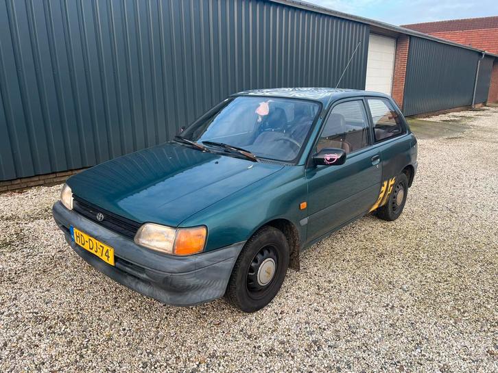 Toyota Starlet 1.3 XLI 12V E2 1993 Groen, Auto's, Toyota, Bedrijf, Starlet, Trekhaak, Benzine, Hatchback, Handgeschakeld, Origineel Nederlands