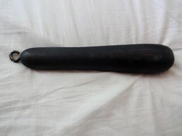 1 Antiek gietijzeren klok gewicht * 1927 gram beschikbaar voor biedingen