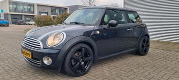 Mini 1.4 16V ONE 2007 Zwart beschikbaar voor biedingen
