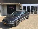 Volvo S60 2.4 / AUTOMAAT / GEEN APK / RIJDT PRIMA /, Stof, Gebruikt, Zwart, S60