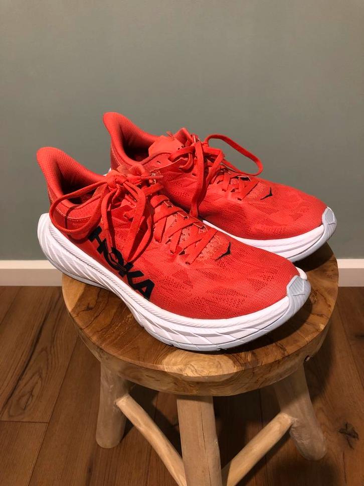 Hoka Carbon X2 Dames - Maat 40, Kleding | Dames, Schoenen, Zo goed als nieuw, Sportschoenen, Rood, Ophalen of Verzenden