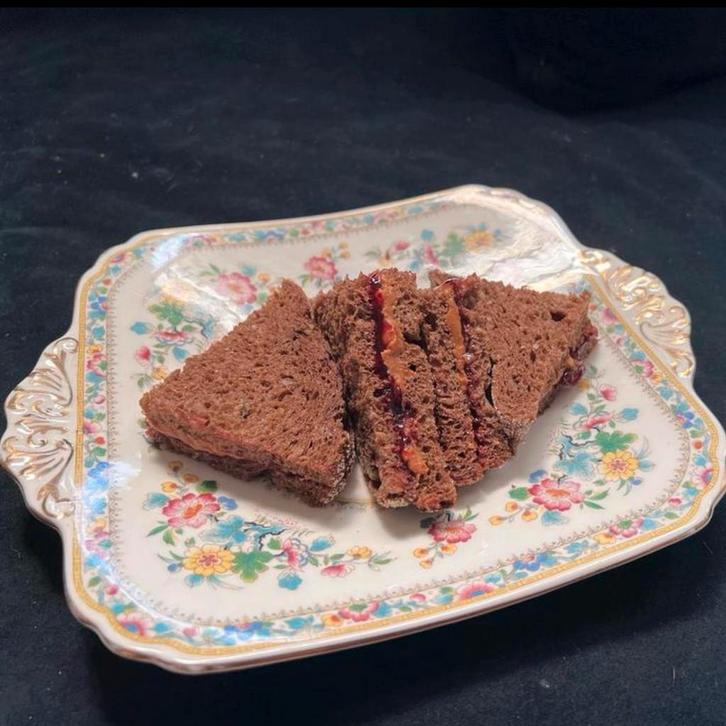 Vintage E.B. Foley “Ming Rose” sandwichschaal, Antiek en Kunst, Antiek | Schalen, Ophalen of Verzenden