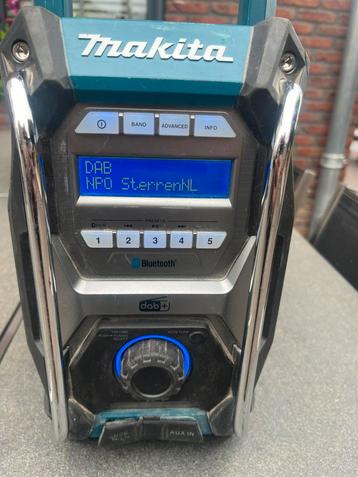 Te koop makita bouwradio beschikbaar voor biedingen