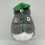 Studio Ghibli - My Neighbor Totoro: Totoro with leaf 21 cm, ., Nieuw, Ophalen of Verzenden, .