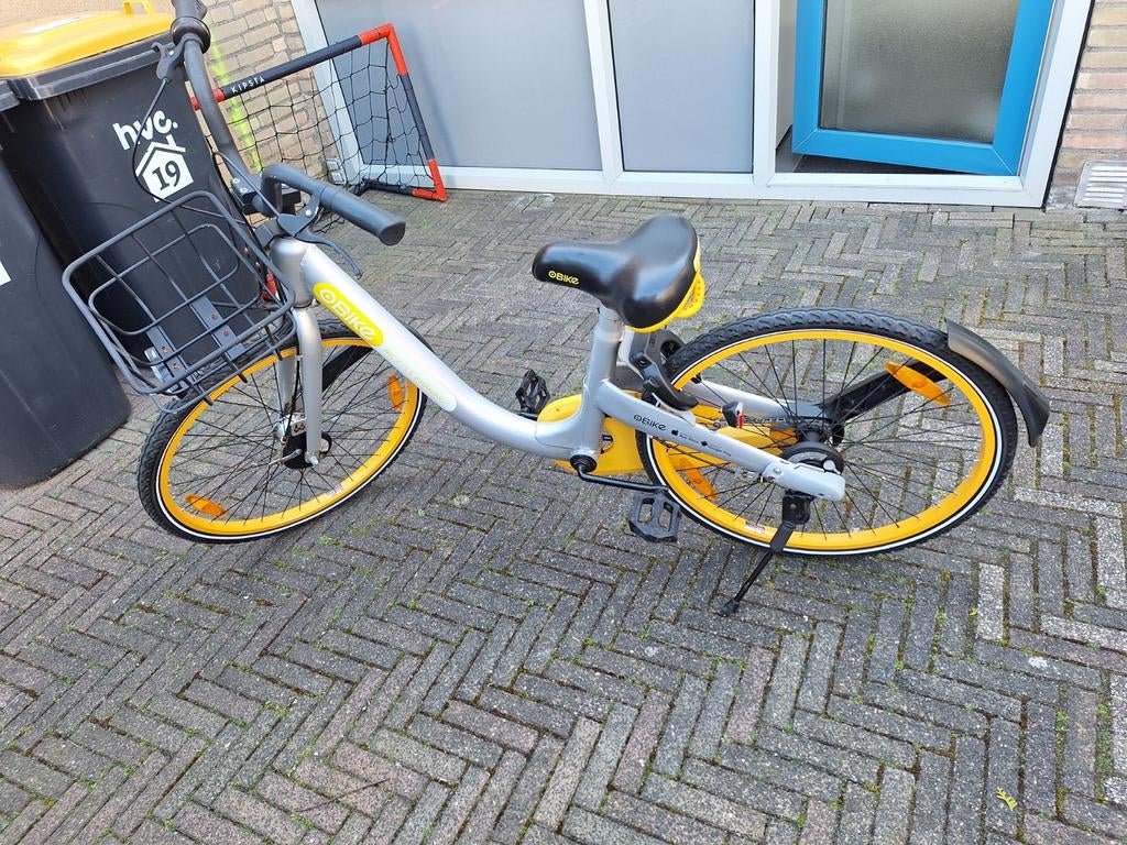 Gebruikte OV-fiets met mandje, Fietsen en Brommers, Fietsen | Dames | Damesfietsen, Overige merken, Gebruikt, Versnellingen, Ophalen of Verzenden