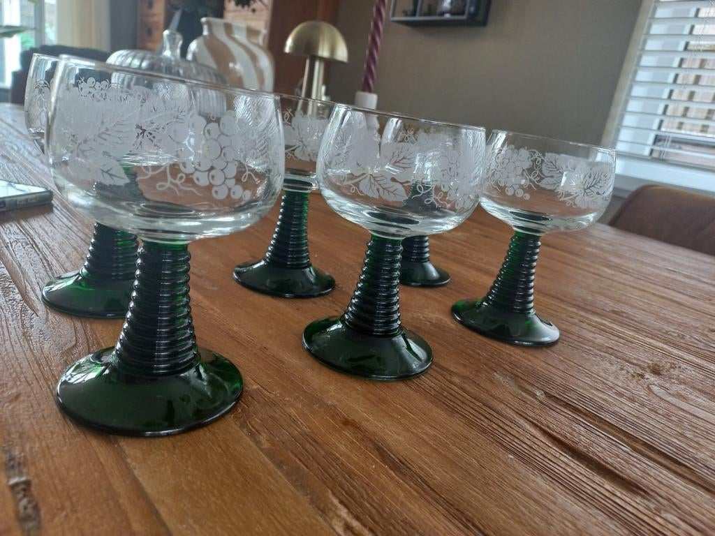 6 vintage wijnglazen, Verzamelen, Glas en Borrelglaasjes, Ophalen of Verzenden, Zo goed als nieuw, Overige typen