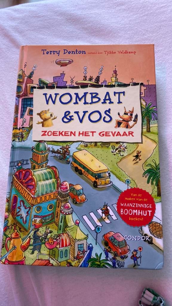 Terry Denton - Wombat & Vos zoeken het gevaar, Fictie algemeen, Ophalen of Verzenden, Zo goed als nieuw, Terry Denton