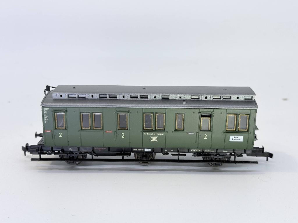 Roco 44221A - 3-assige personenwagen 2e klas, DB, Hobby en Vrije tijd, Modeltreinen | H0, Zo goed als nieuw, Wagon, Gelijkstroom