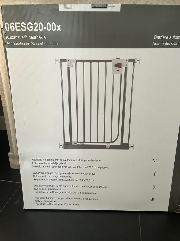 Nieuw Quax automatisch deurhek met verlengstuk, Kinderen en Baby's, Traphekjes, Ophalen, Nieuw, Klemhekje, Metaal of IJzer