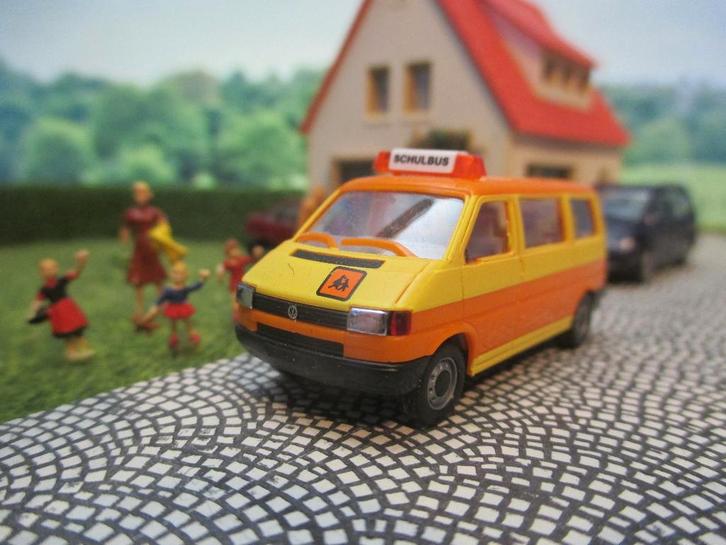 Volkswagen T4 Transporter Bus - Herpa Schoolbus, Hobby en Vrije tijd, Modelauto's | 1:87, Zo goed als nieuw, Bus of Vrachtwagen