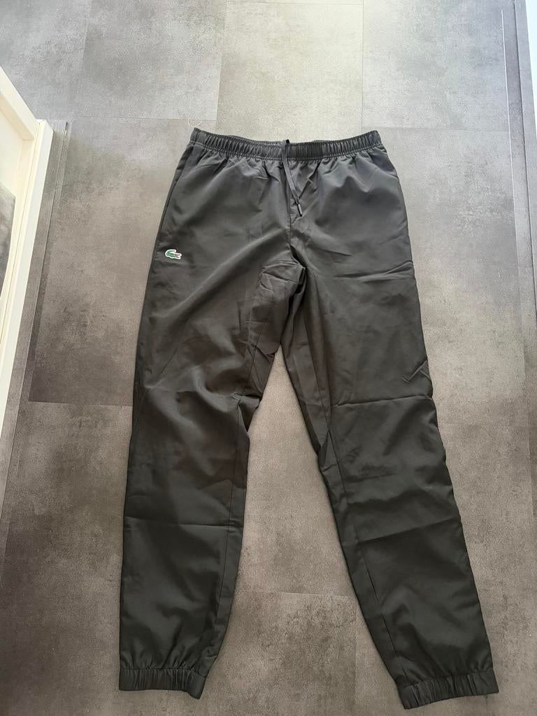 Lacoste Trainingsbroek - Zwart, Kleding | Heren, Sportkleding, Ophalen of Verzenden, Nieuw, Zwart, Algemeen