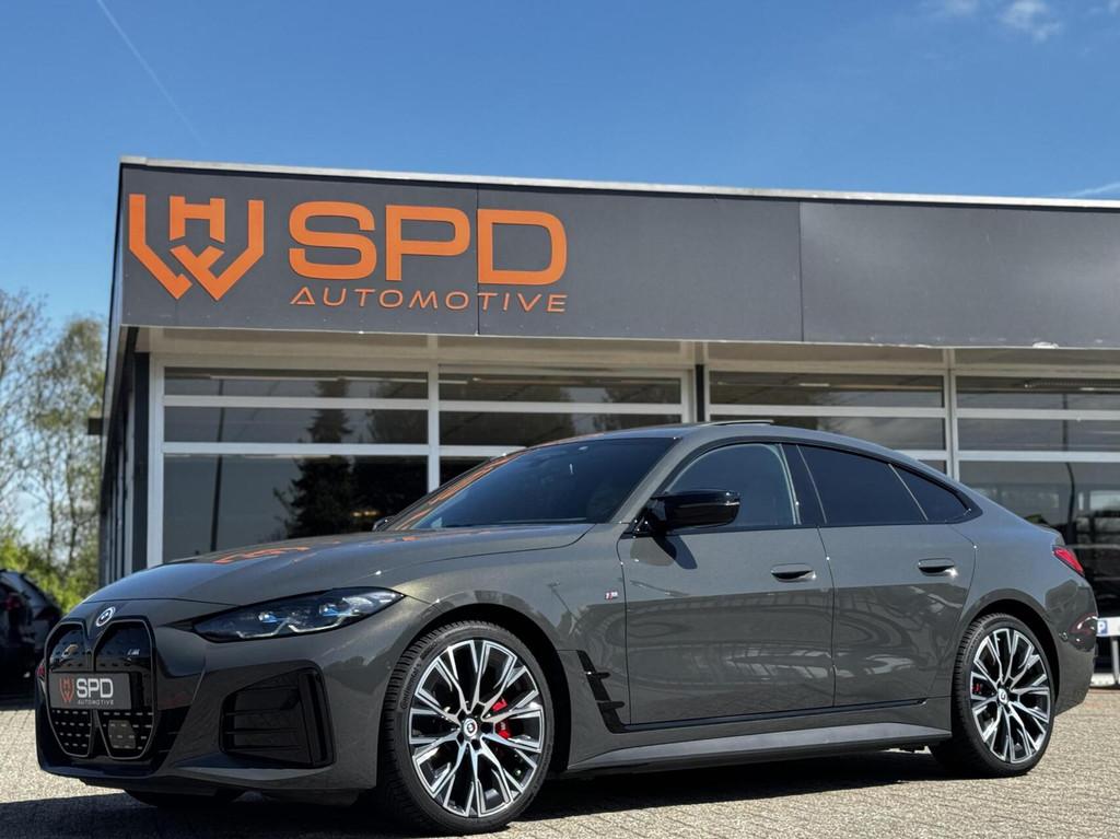 BMW i4 M50 M-Sport Pro 84 kWh|Indiv|Laser|Dak|H&K|50-Jahre, Auto's, BMW, Verwarming stoelen achter, Gebruikt, 520 km, 110 €/maand
