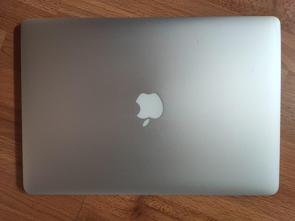 MacBookPro 15" | Mid 2015 | i7 2.2GHz | 16GB RAM | 256GB SSD, Gebruikt, 256 GB, 2 tot 3 Ghz, 16 GB