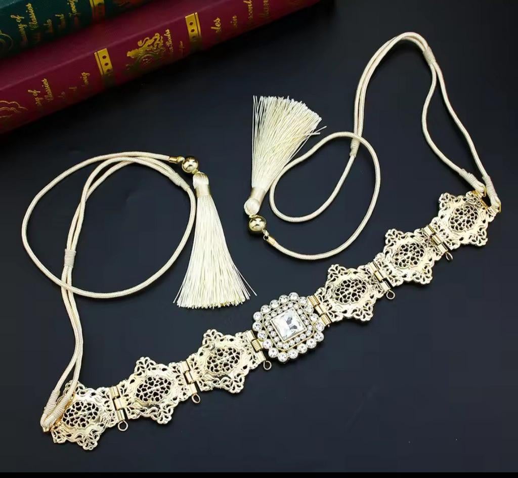 Nieuwe Marokkaanse Riem met Gouden Details en Kwastjes, Kleding | Dames, Riemen en Ceinturen, Ophalen, Overige kleuren, Nieuw