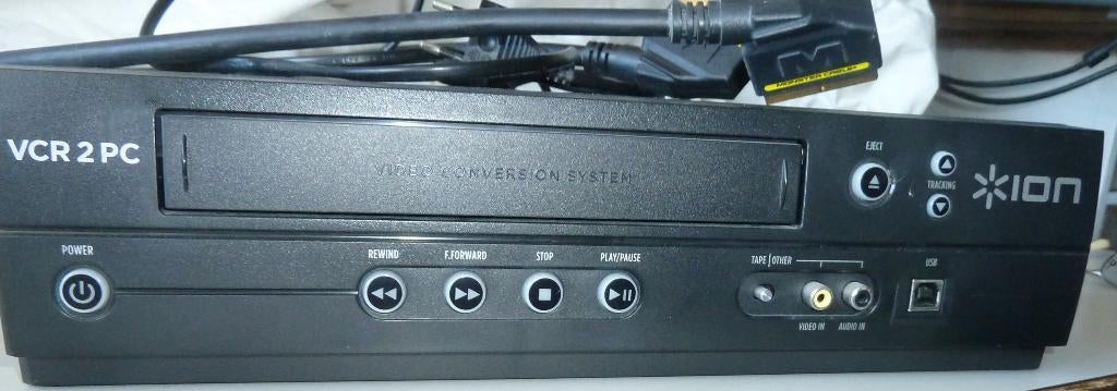 ION VCR2PC, voor VHS-banden te converteren naar digitaal/DVD, Ophalen of Verzenden, Zo goed als nieuw, VHS-speler of -recorder
