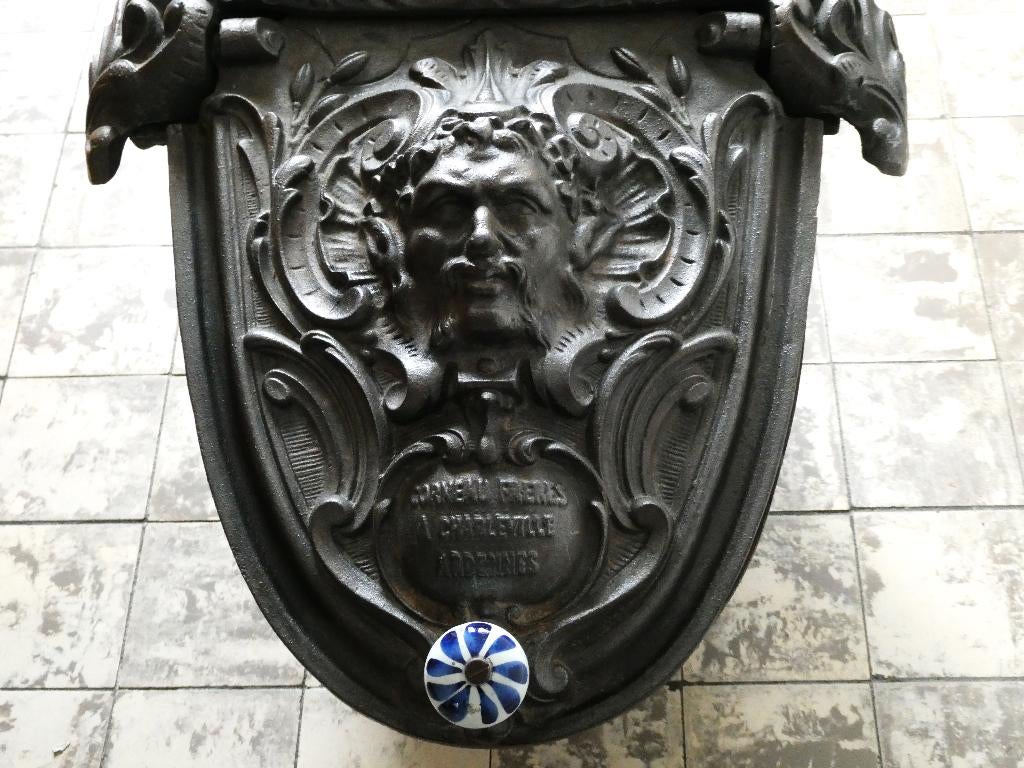 Kolenkit pelletbak houtbak Freres a Charlevil Ardennes, Antiek en Kunst, Ophalen