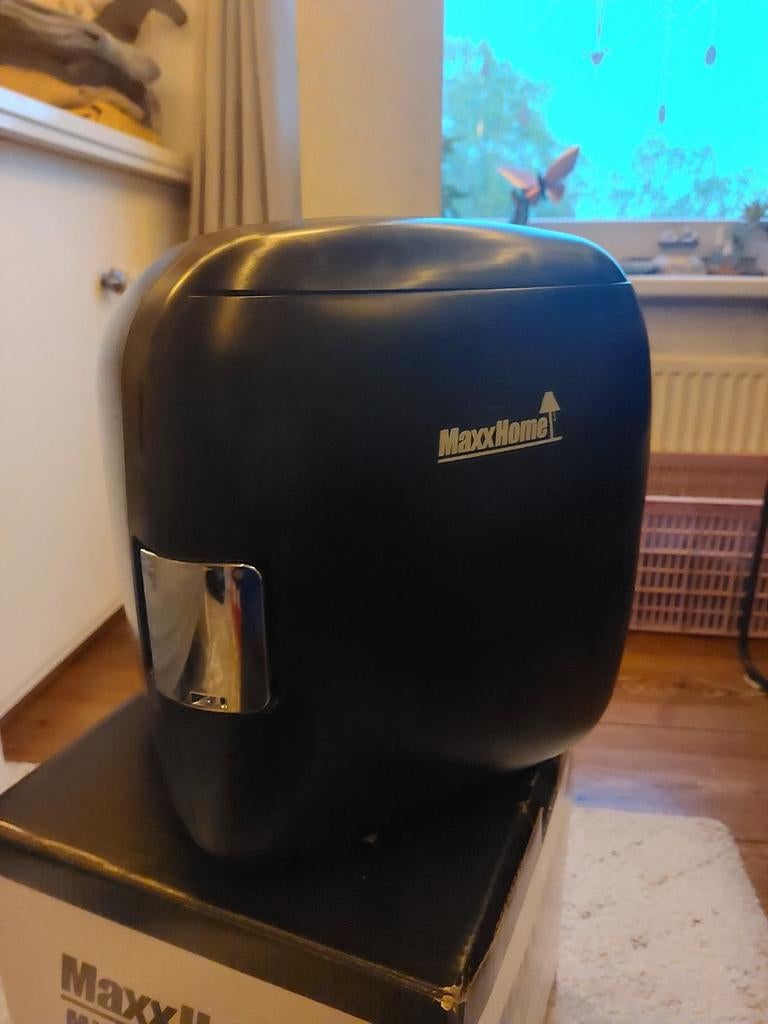 Mini koelkast warm en koud g L, Witgoed en Apparatuur, Thuistaps, Zo goed als nieuw, Overige merken, Ophalen of Verzenden