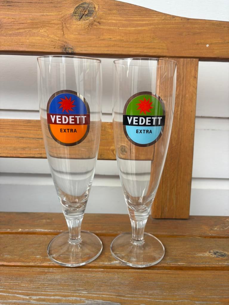 2x origineel Vedett Extra bierglas met een inhoud van 33cl, Ophalen of Verzenden, Zo goed als nieuw