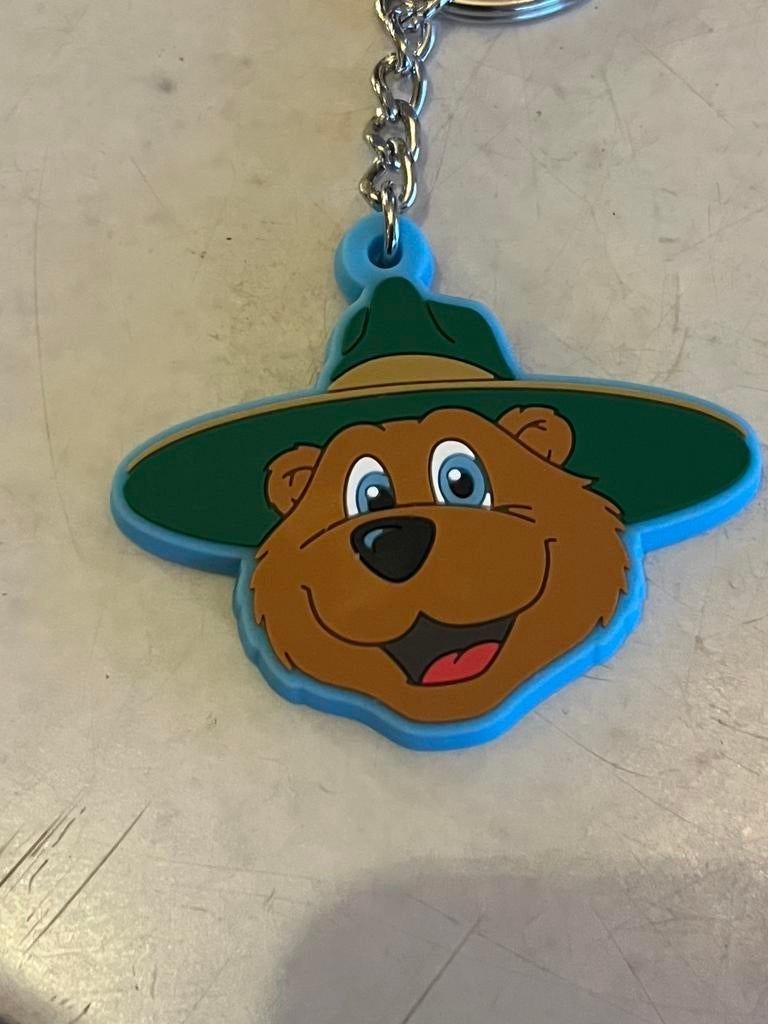 Bollo de Beer (Landal) sleutelhanger. Nieuw met kaartje, Verzamelen, Sleutelhangers, Ophalen of Verzenden, Zo goed als nieuw, Knuffel of Figuurtje