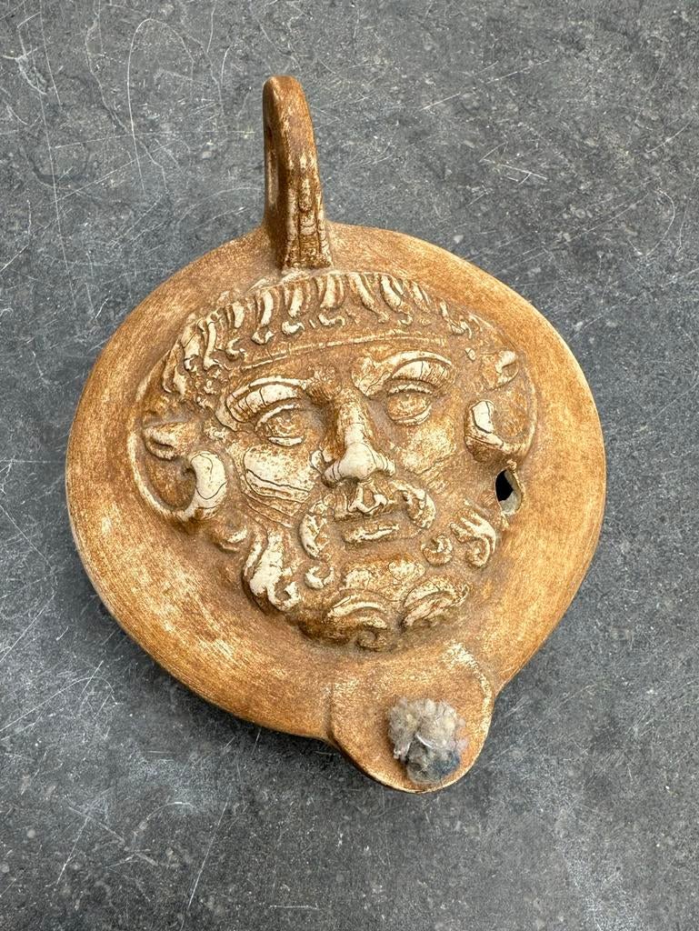 Romeinse olielamp met faunengezicht, Ophalen of Verzenden