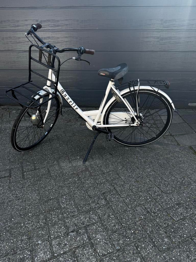 Gazelle omafiets wit met voordrager, Gebruikt, Versnellingen, Ophalen of Verzenden, 50 tot 53 cm