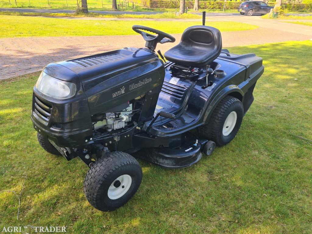 MTD zitmaaier met opvangbak., Tuin en Terras, Zitmaaiers, Ophalen, Gebruikt, -, Niet opgegeven