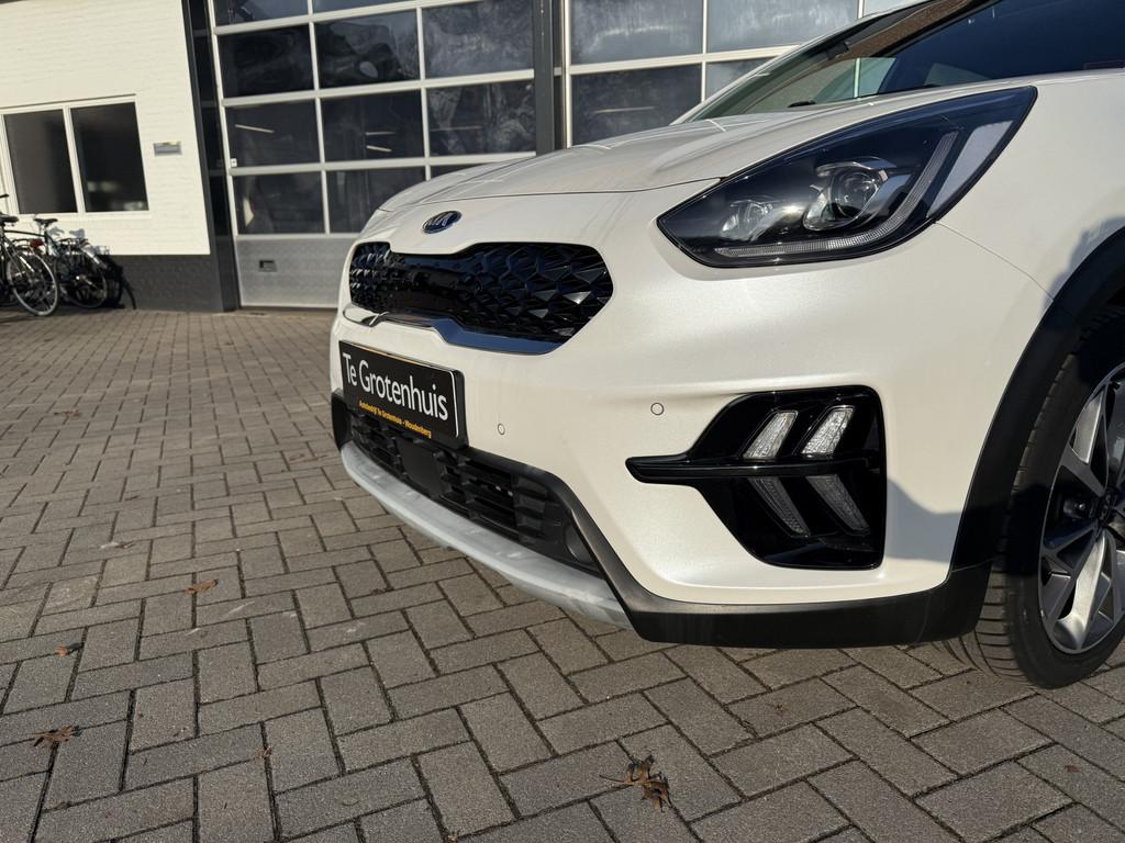 Kia Niro 1.6 GDi Hybrid Executive Line (bj 2019, automaat), Auto's, Kia, Gebruikt, Wit, Leder, Bedrijf