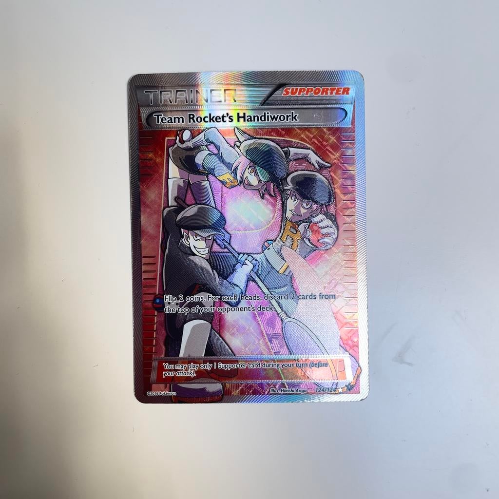 Pokémon Team Rocket’s Handiwork 124/124 – Fates Collide, Hobby en Vrije tijd, Verzamelkaartspellen | Pokémon, Ophalen, Zo goed als nieuw