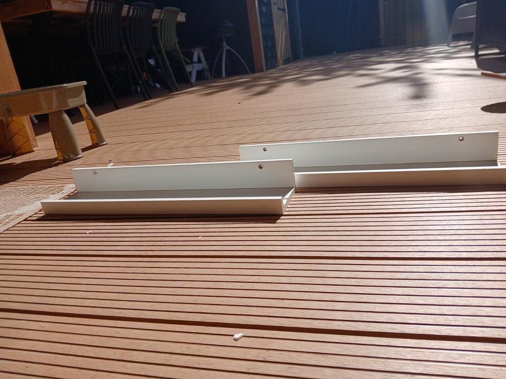 2x IKEA MOSSLANDA fotoplank wit 55cm, Ophalen of Verzenden, Gebruikt