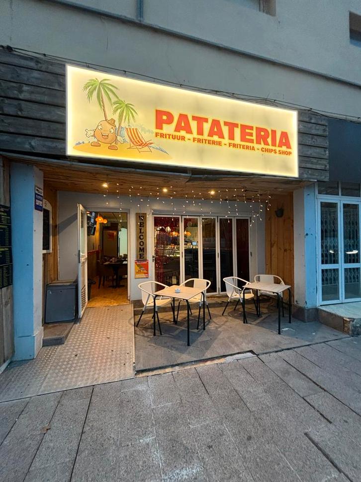 Snacbar onder de spaanse zon, Zakelijke goederen, Exploitaties en Overnames