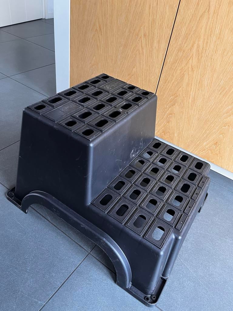 Caravan / vouwwagen opstap kruk/ trap, Ophalen, Zo goed als nieuw