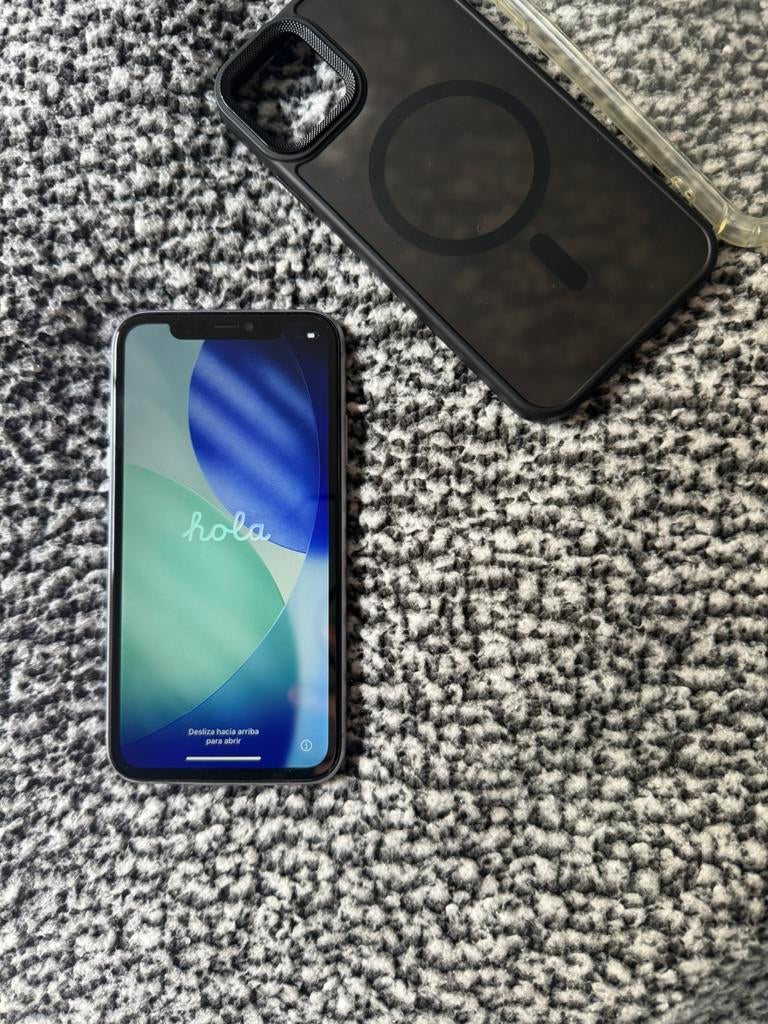 Iphone 11, Gebruikt, 71 %, Paars, 64 GB