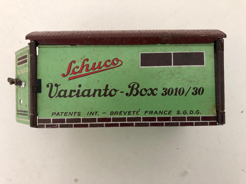 Schuco Varianto-Box -Garage, Verzenden