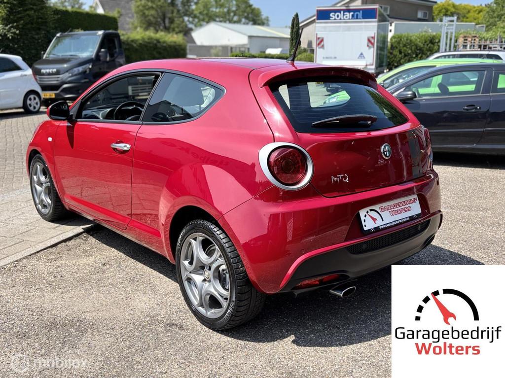 Alfa Romeo MiTo 1.4 SBK 105pk 17inch airco nw apk, Voorwielaandrijving, Stof, Gebruikt, 4 cilinders