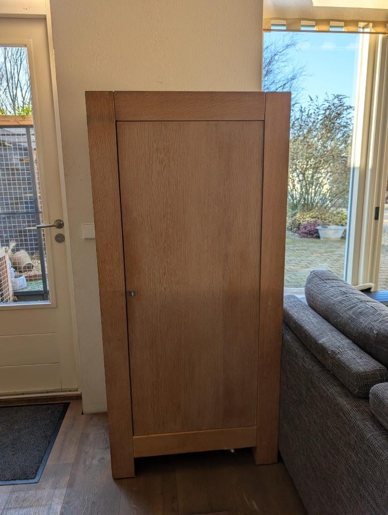 Kast massief eikenhout, Ophalen, Gebruikt