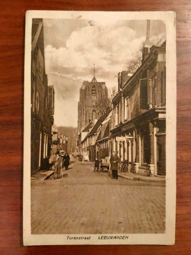 Ansichtkaart Leeuwarden Torenstraat met 2,5 cent postzegel, Ophalen of Verzenden