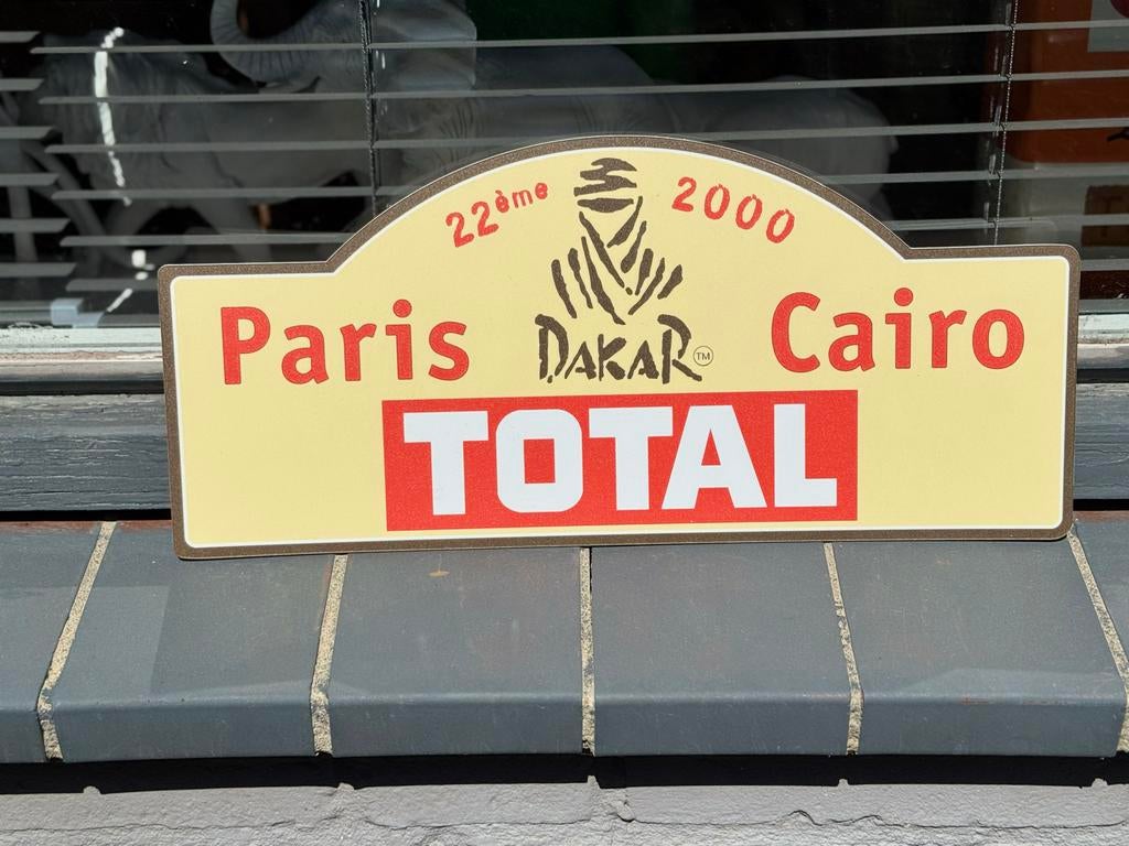 Parijs-Dakar 2000 Rally Plaat - Origineel TOTAL, Ophalen of Verzenden, Zo goed als nieuw, Auto's