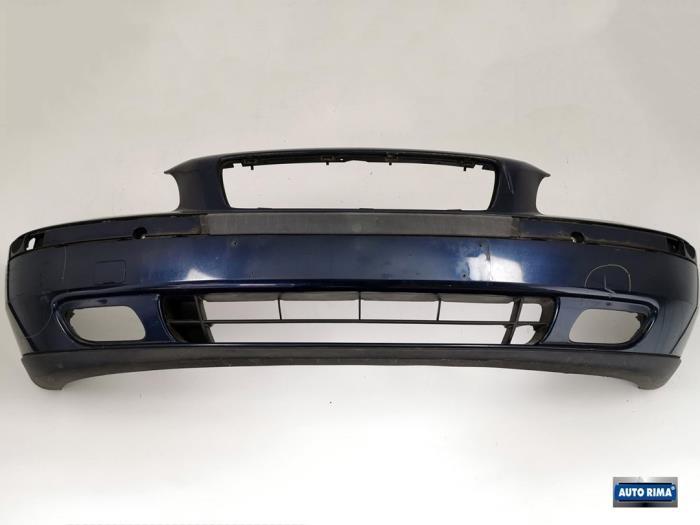 Voorbumper van een Volvo V70 (417), Auto-onderdelen, Carrosserie en Plaatwerk, Bumper, Volvo, Gebruikt, 3 maanden garantie, Ophalen of Verzenden
