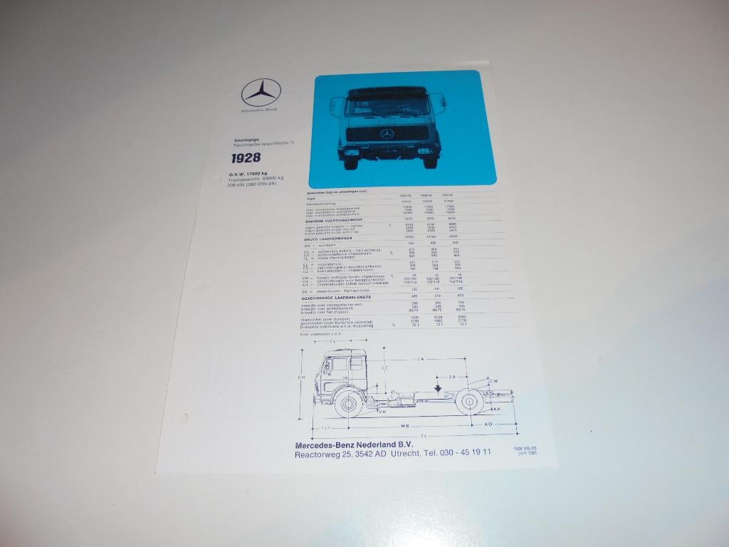leaflet Mercedes 1928 280pk bakwagenchassis  1981, Boeken, Auto's | Folders en Tijdschriften, Ophalen of Verzenden, Nieuw, Mercedes
