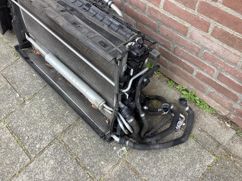 Mercedes A klasse AMG W177 A45 koelerpakket met voorfront, Ophalen of Verzenden, Gebruikt, Mercedes-Benz